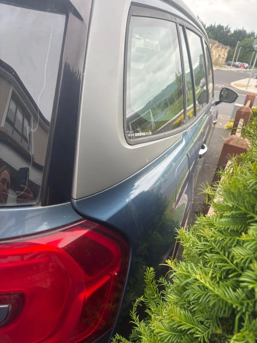 Citroen Picasso 7 seater - Image 1