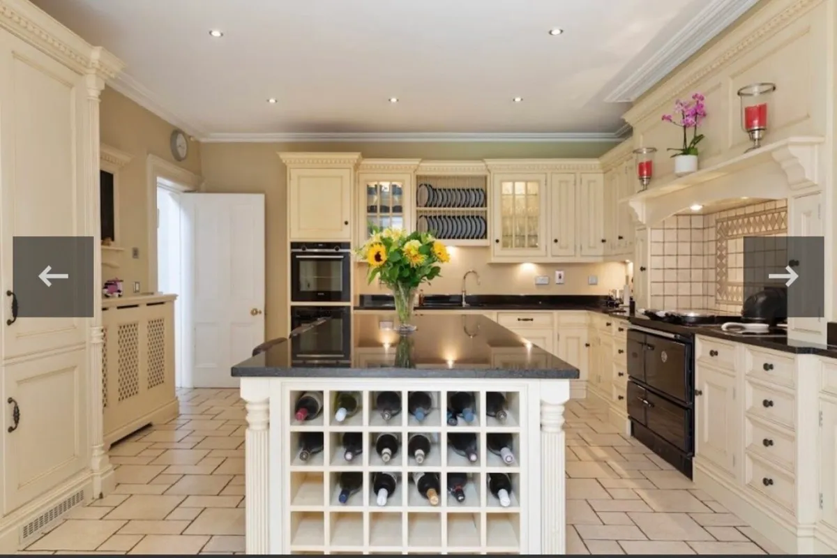 Kitchen - Image 2