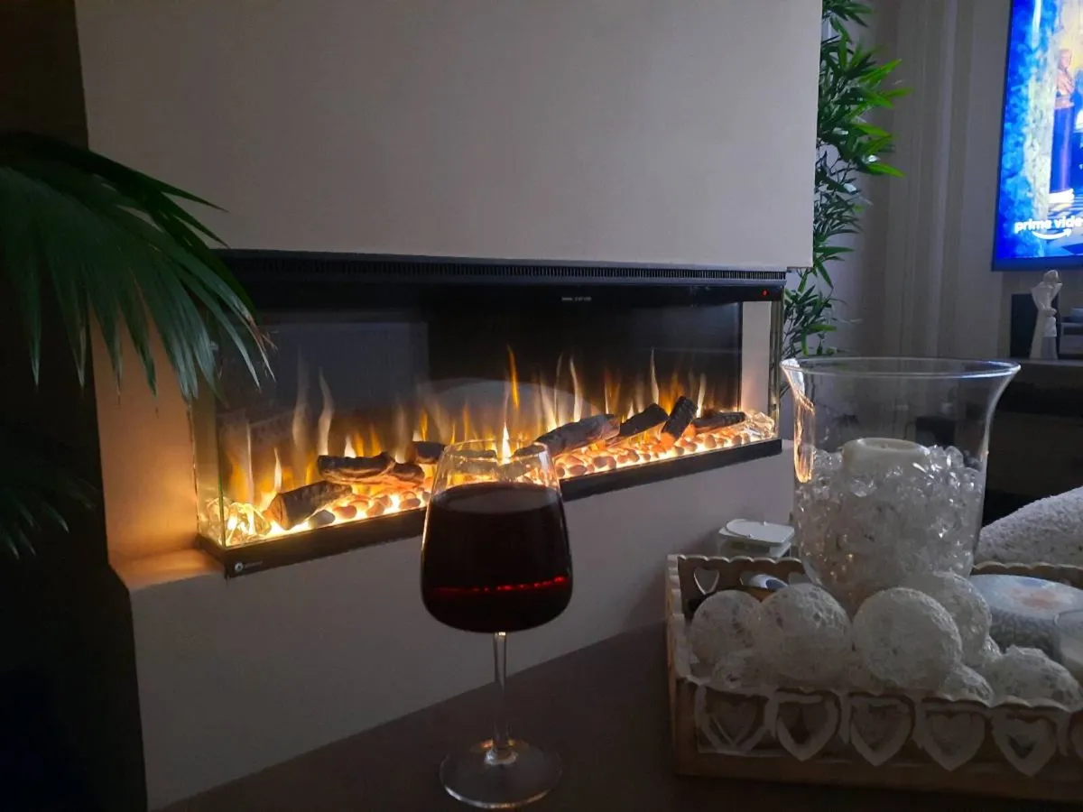 3 sides electric fireplace.  FREE delivery - Image 1