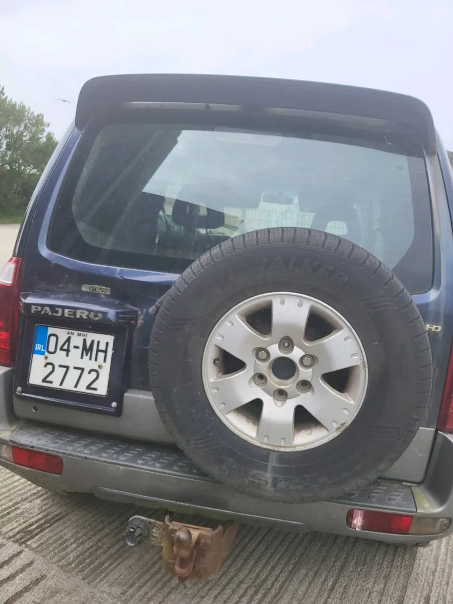 04 Pajero 3.2 - Image 3