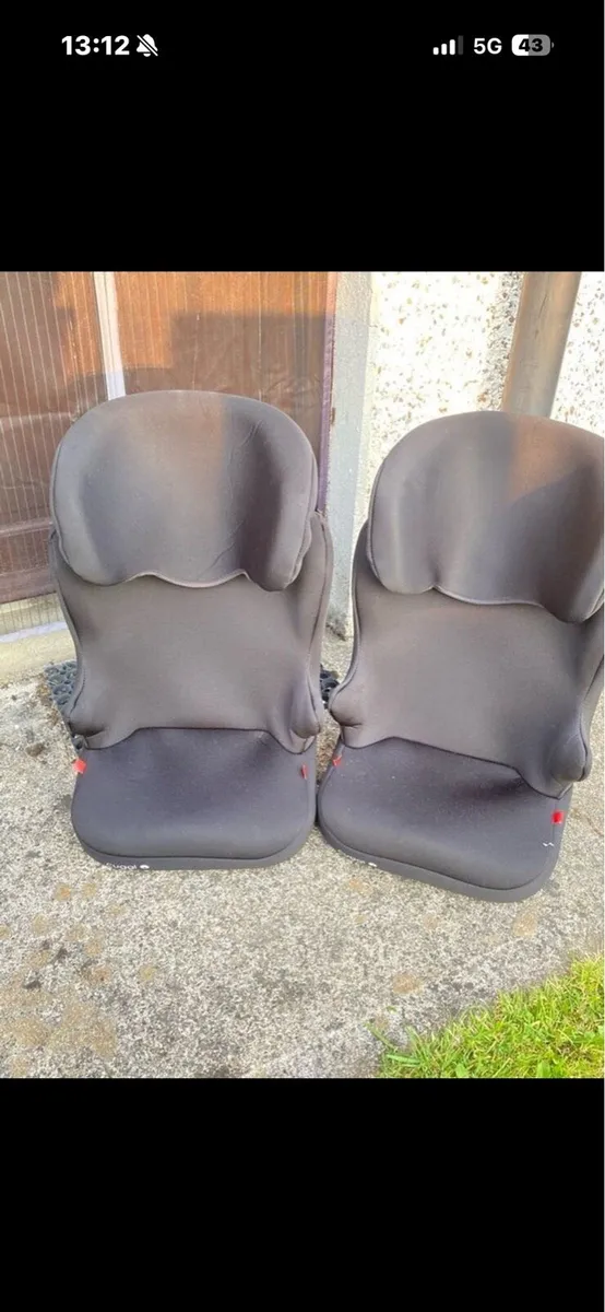 Car seat - Image 2