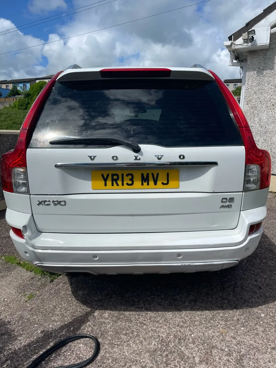 Volvo xc90 - Image 2