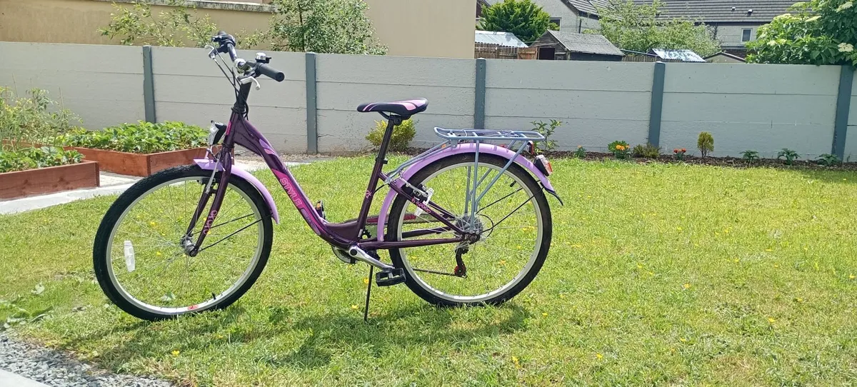 24 inch, new bicycle for a girl - Image 1