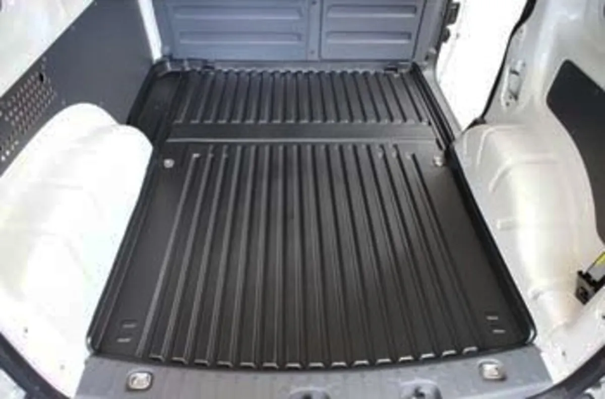Vw caddy cargo mat 2004-2020 - Image 1