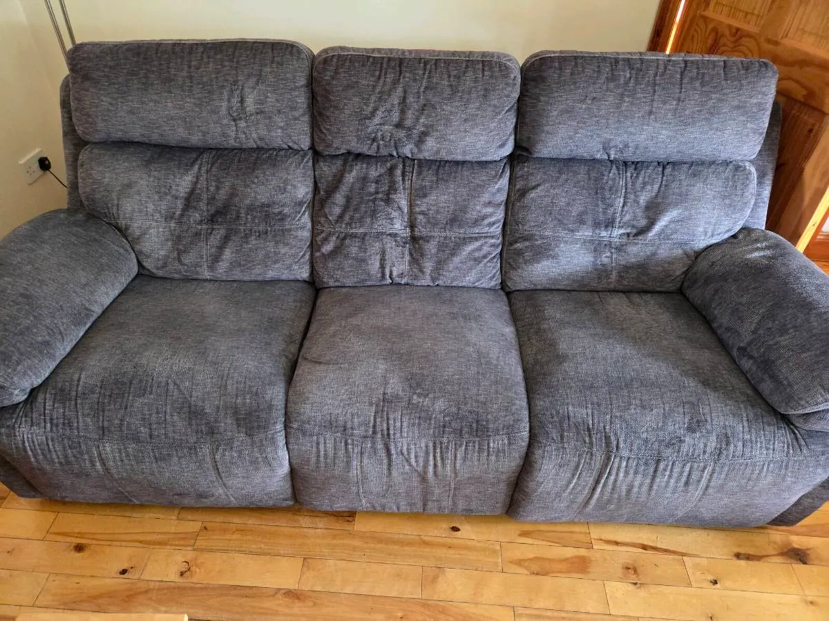 3 piece suite - Image 1