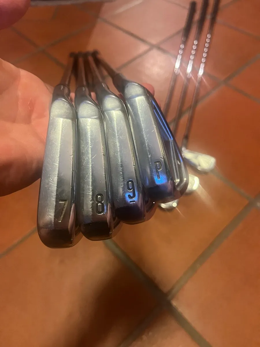 Srixon zx7 mkii 4-p irons - Image 3