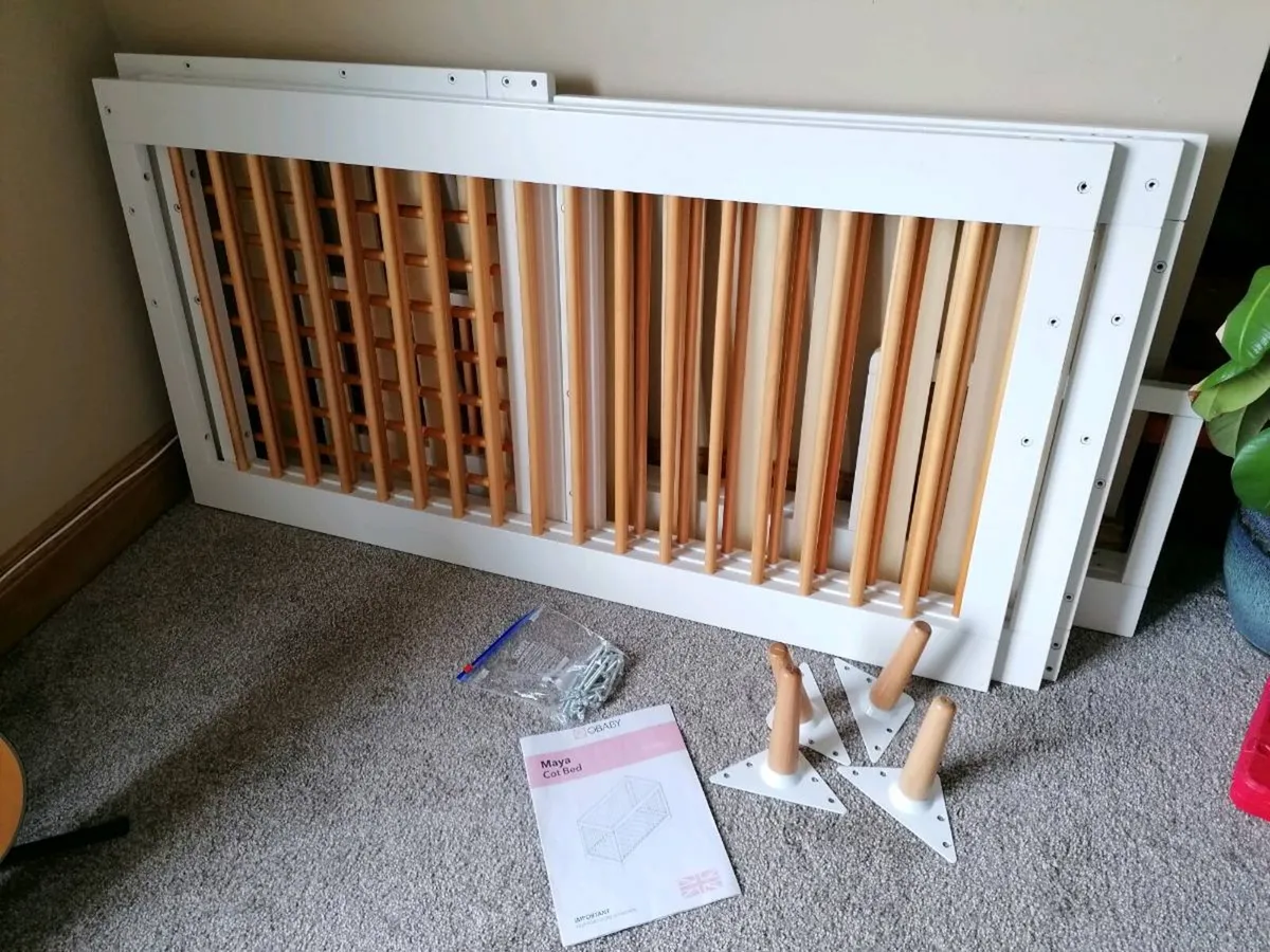 Adjustable Cot Day Bed - Image 2