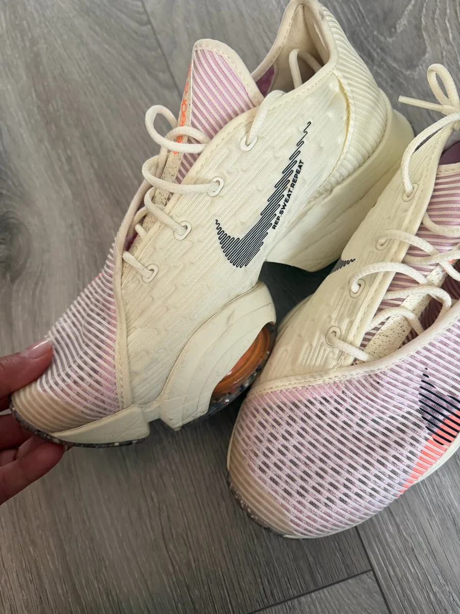Nike trainer - Image 3
