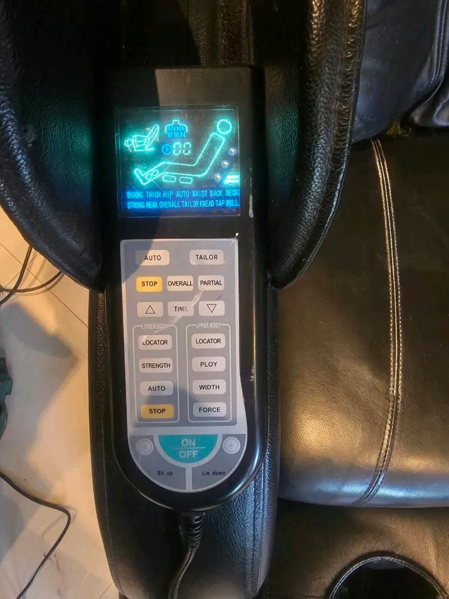 Reclining massage armchair - Image 3