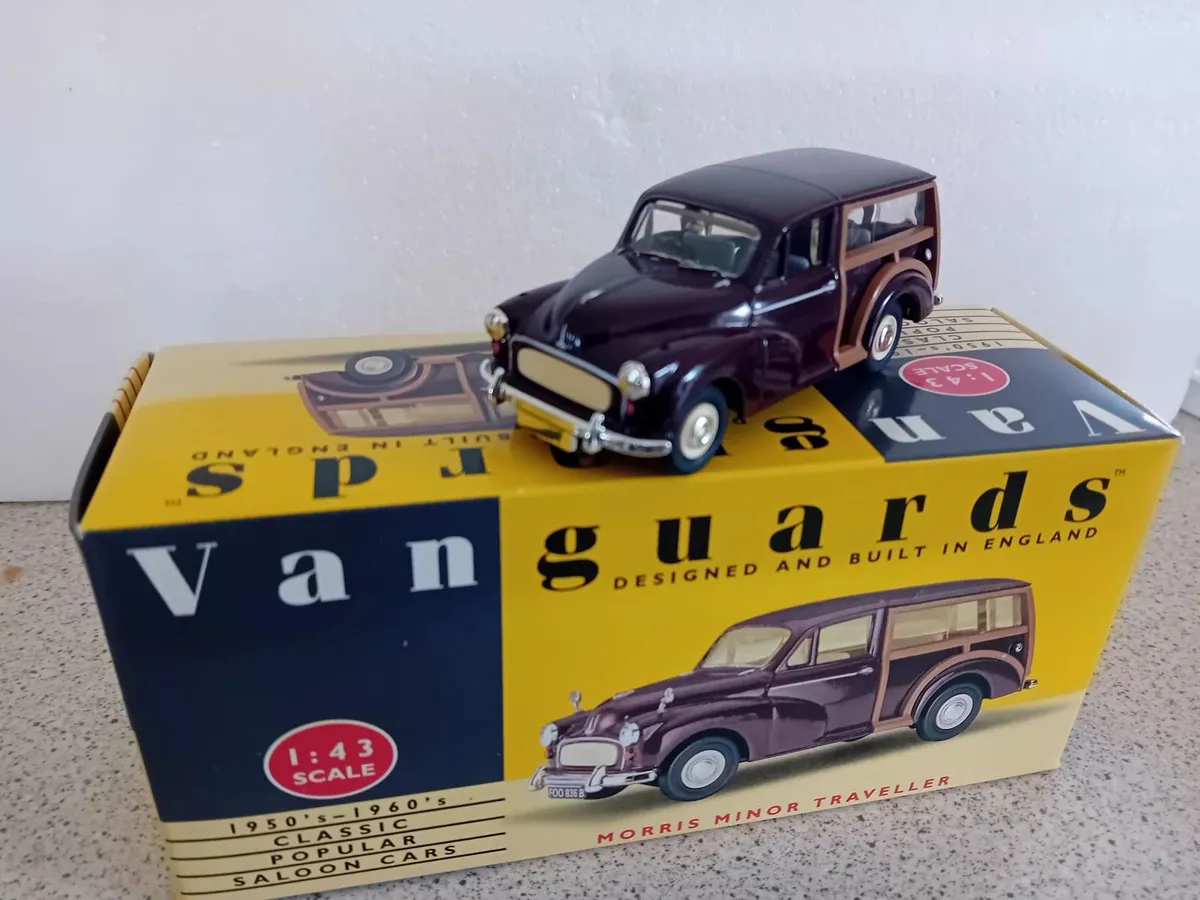 Morris Minor Traveller  model & 8 others - Image 1