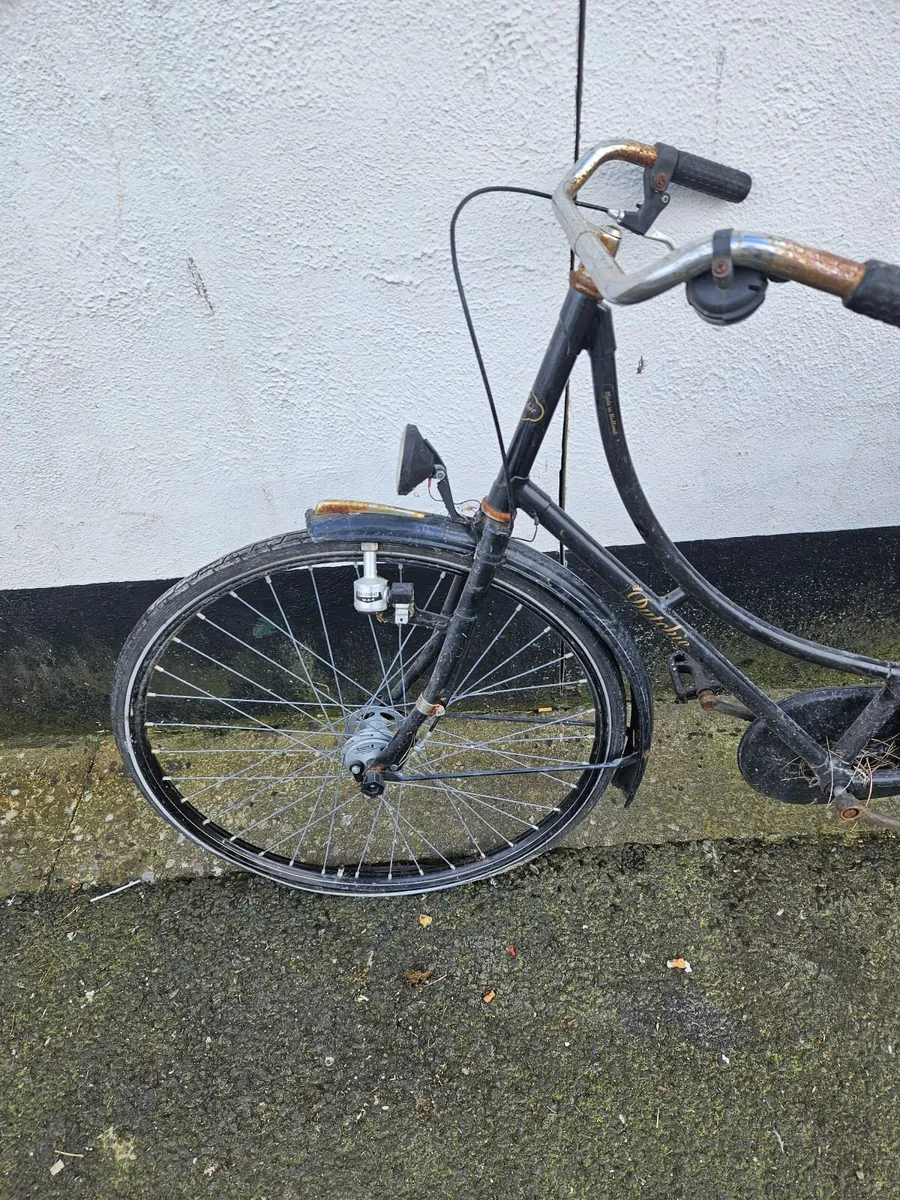 Raleigh Dutchie Bicycle - Image 3