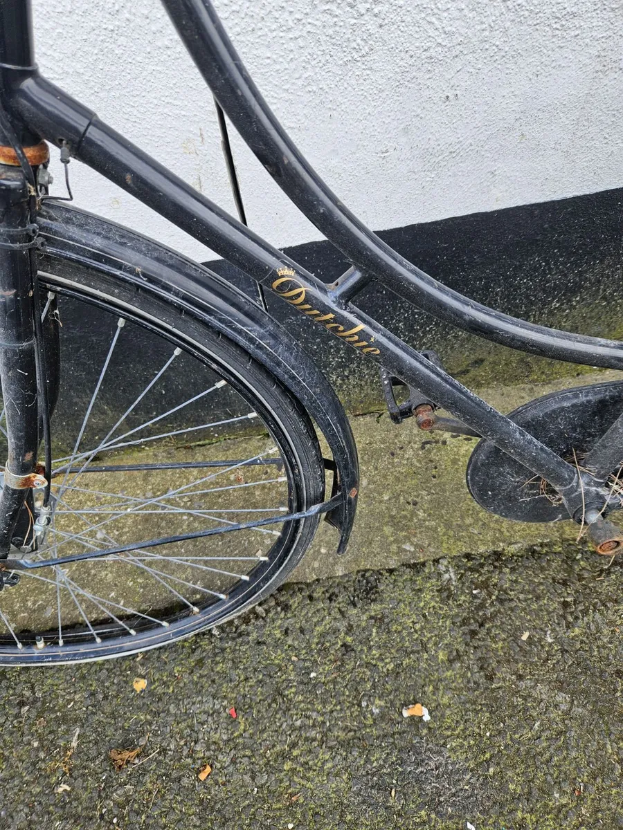 Raleigh Dutchie Bicycle - Image 4