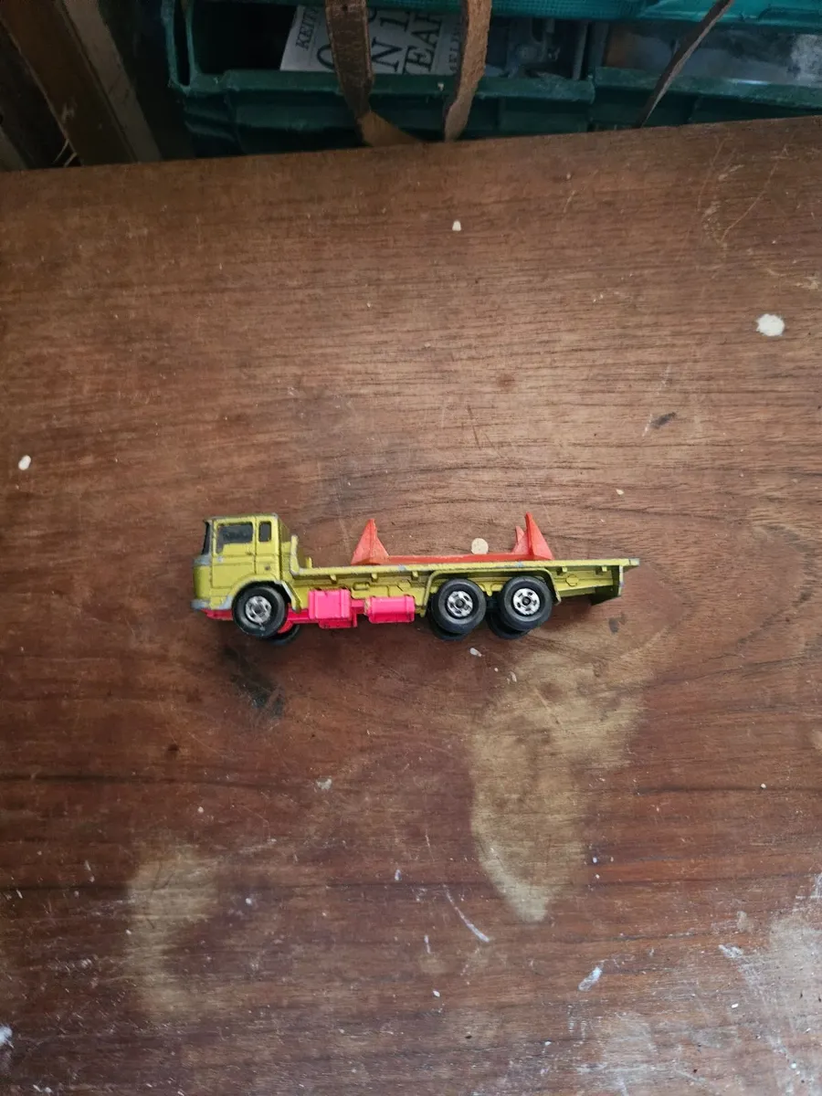 Matchbox Superkings DAF Truck - Image 1