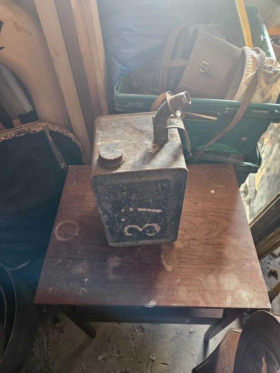 Vintage Oil Can - Image 4