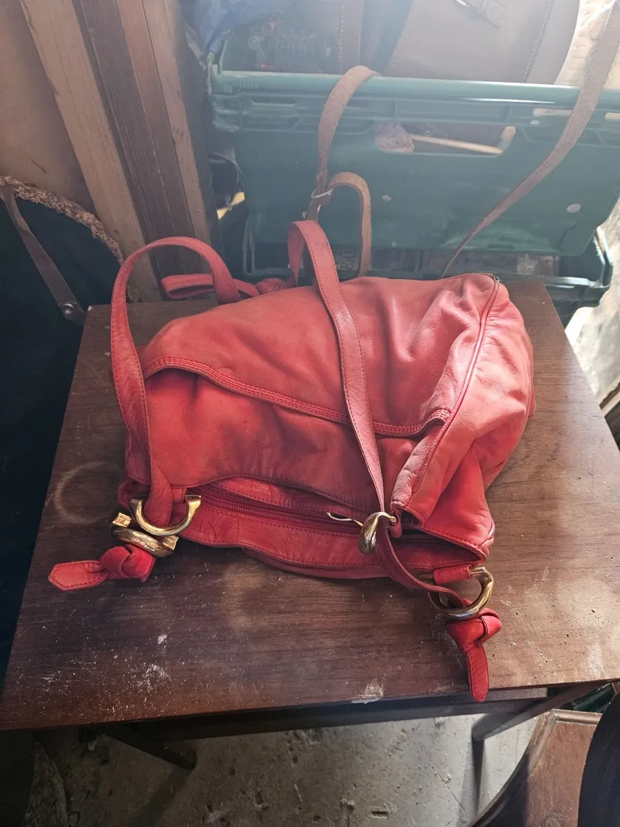 Vintage Hand Bag - Image 1
