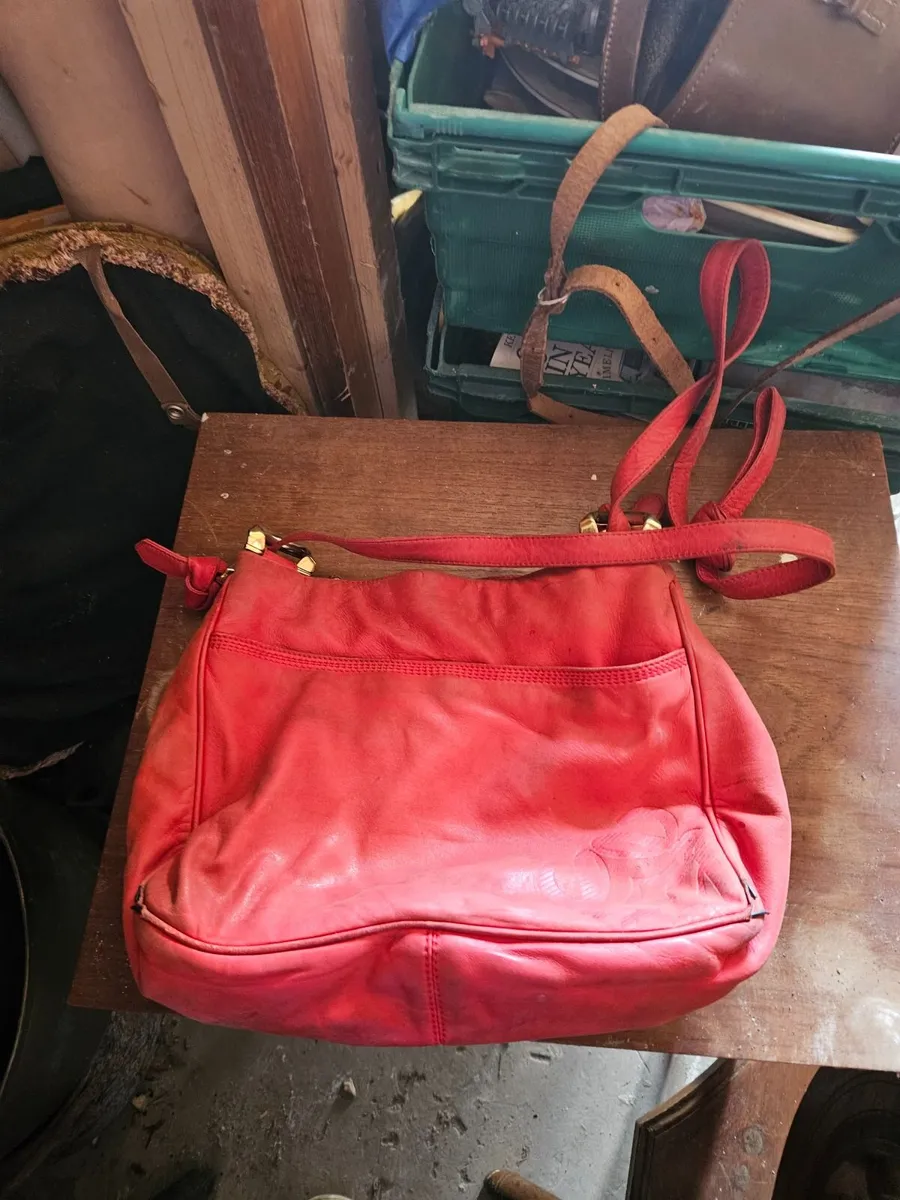 Vintage Hand Bag - Image 3