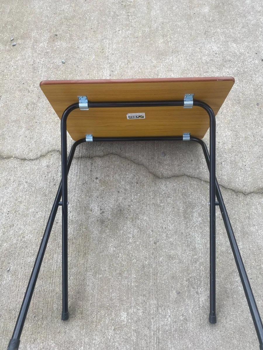 Foldable Desk - Image 2