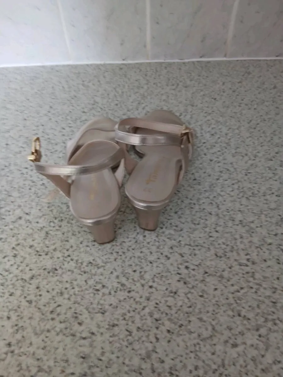 Shoes - Image 4