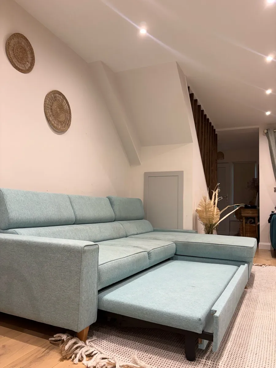 Teal blue sofa bed - Image 1
