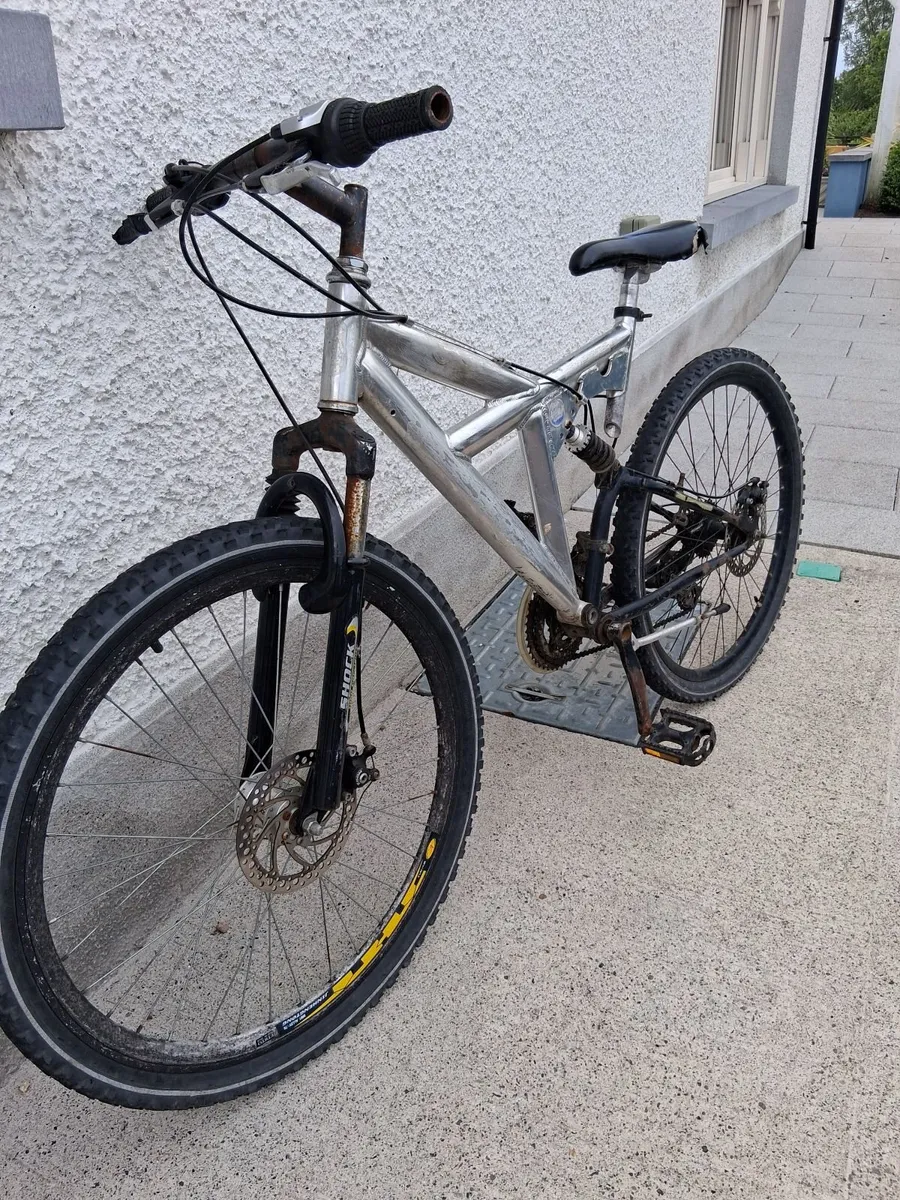 Full suspention Bike - Image 1