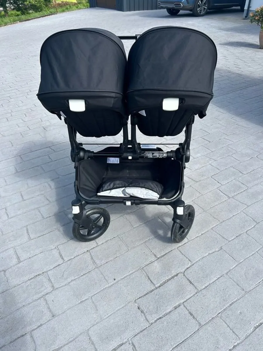 Bugaboo Donkey 5 twin - Image 4