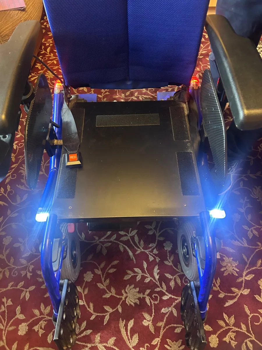 Rocket Wheelchair - Image 3