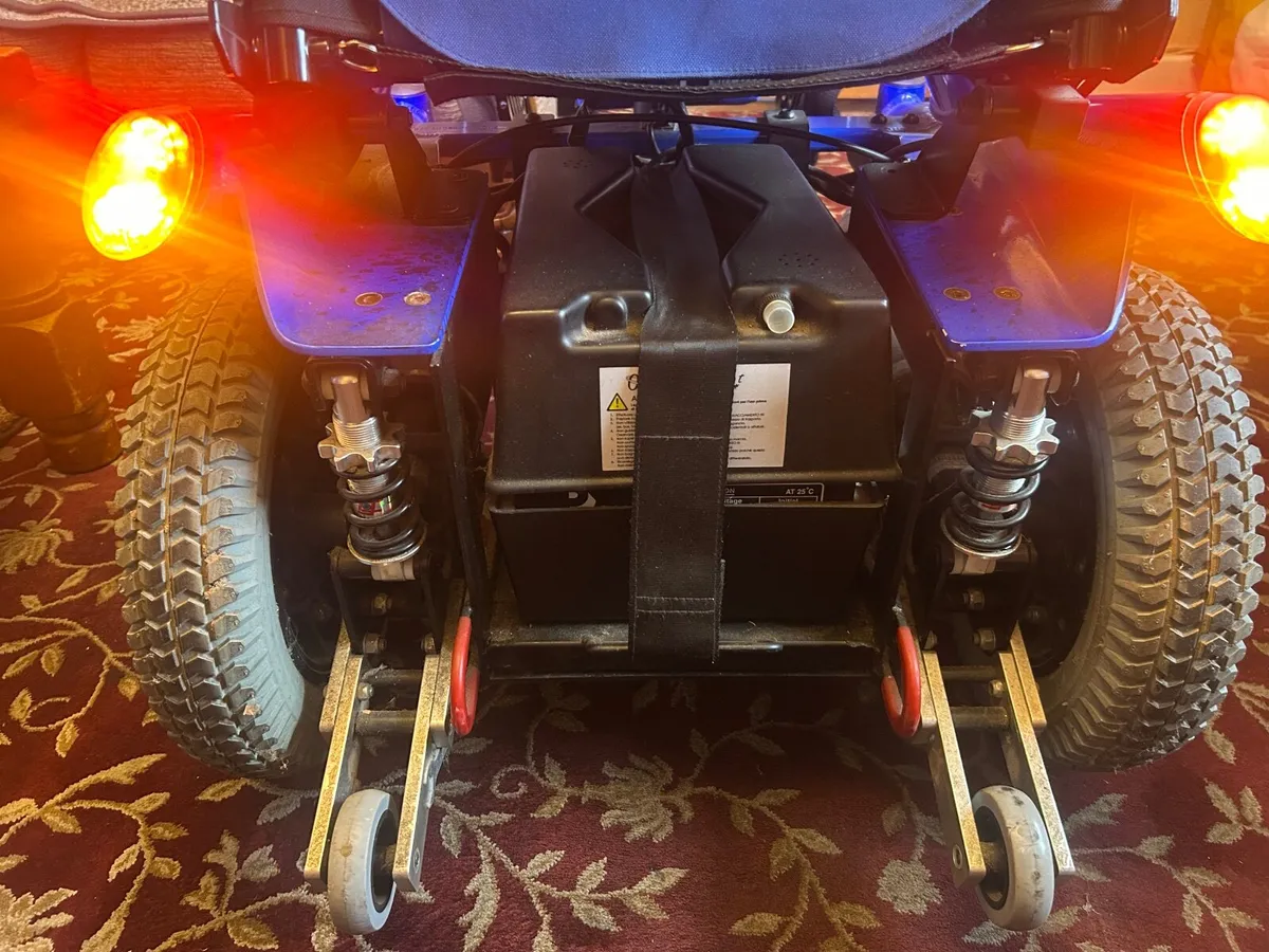 Rocket Wheelchair - Image 4