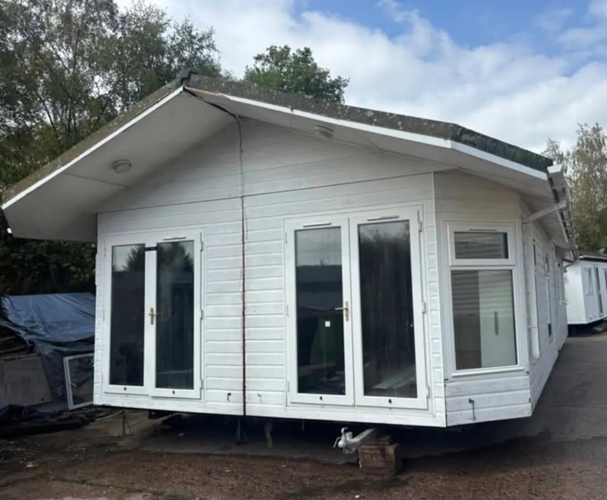 Wanted 3 Bed Mobile Twin Unit - Image 3