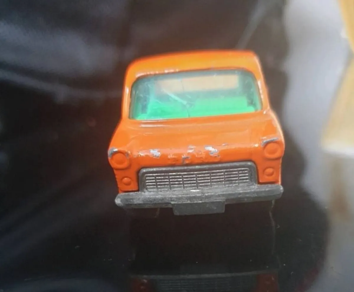 VINTAGE FORD TRANSIT MK 1 DIECAST MODEL - Image 3