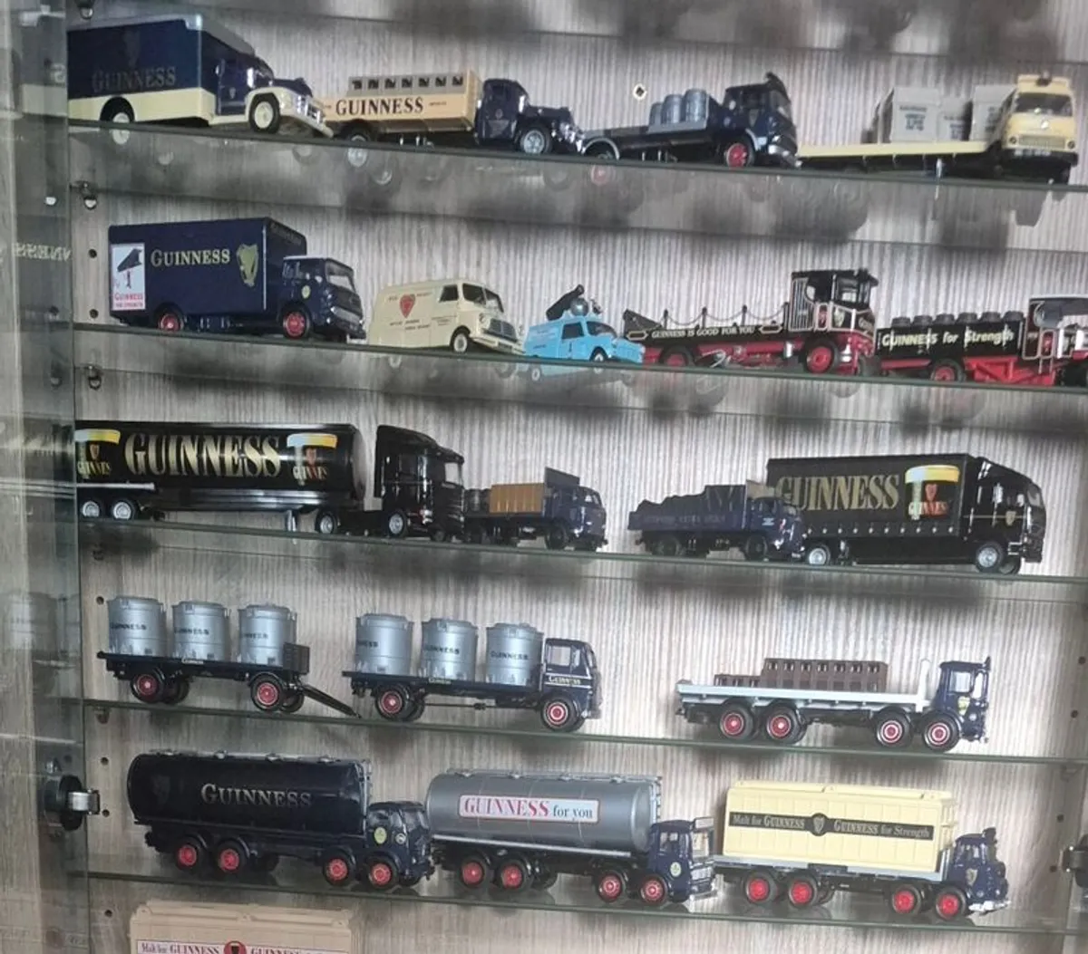 Corgi Large Collection - Image 4