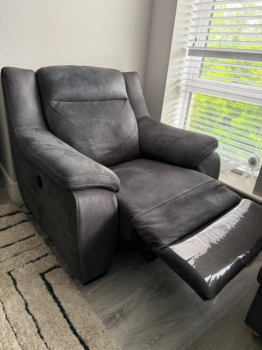 Sofas - Image 2