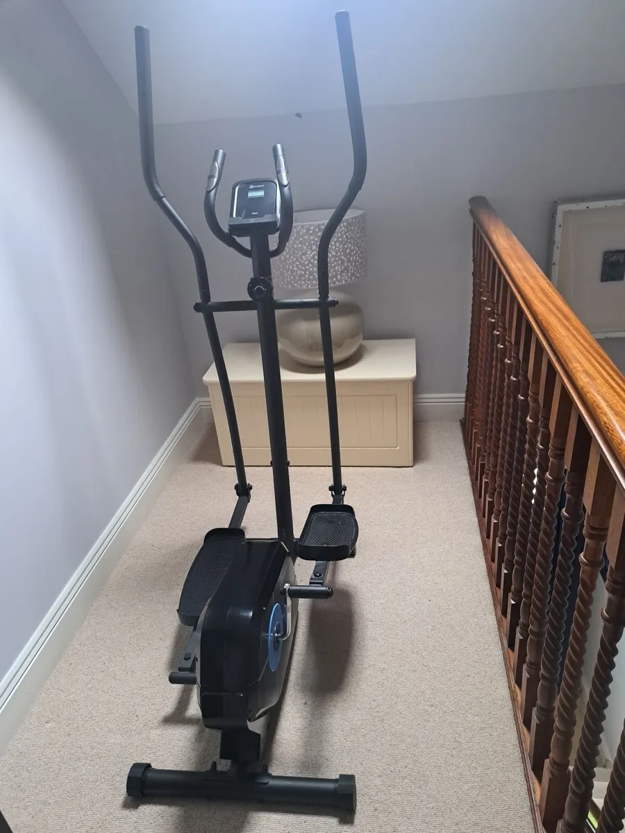 Klarfit Elliptical Trainer Machine New Condition - Image 3