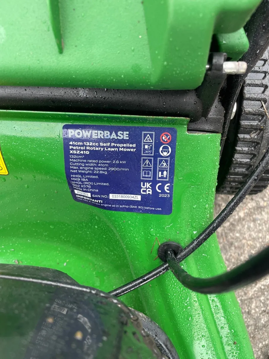 Petrol Lawnmower power drive - Image 3