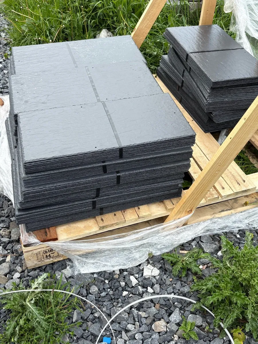 240 Berona Structure - Blue/Black Slates - Image 2