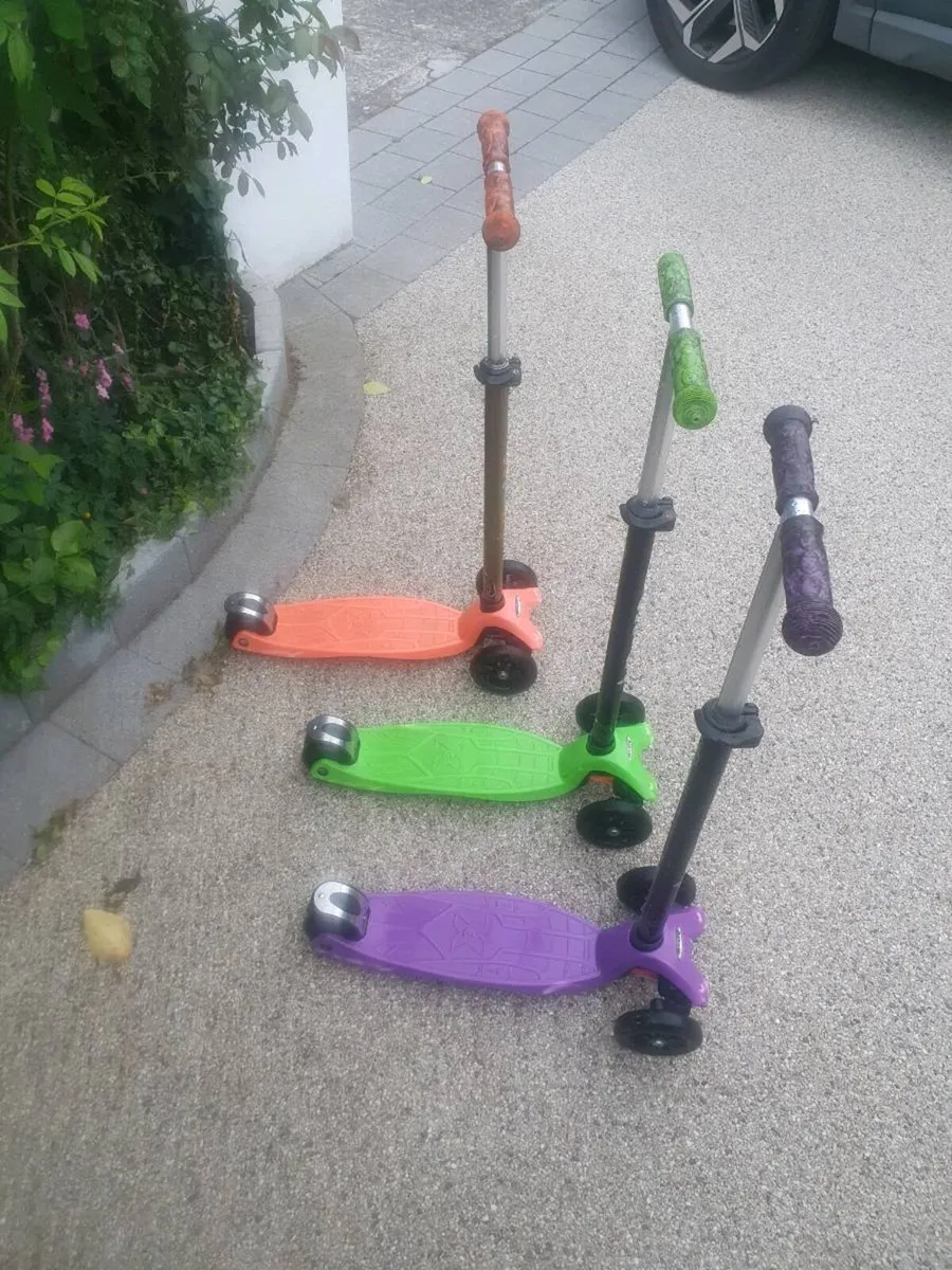 Scooter x 3 (free) - Image 2