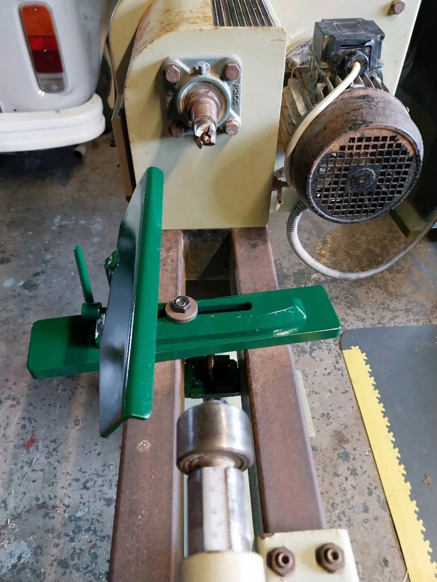 Woodturning Lathe - Image 3