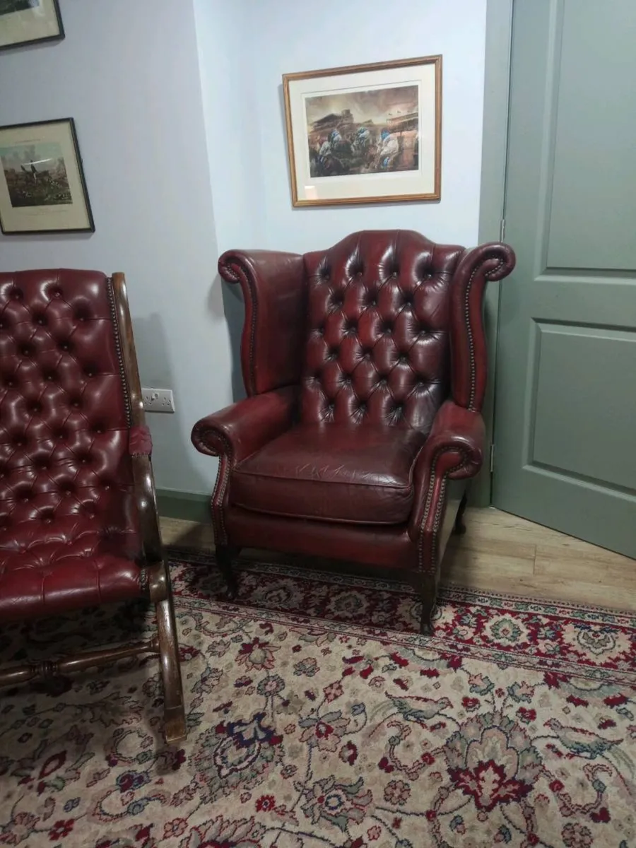 Quality chesterfield items - Image 2