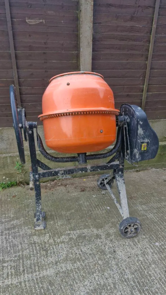 concrete mixer - Image 4