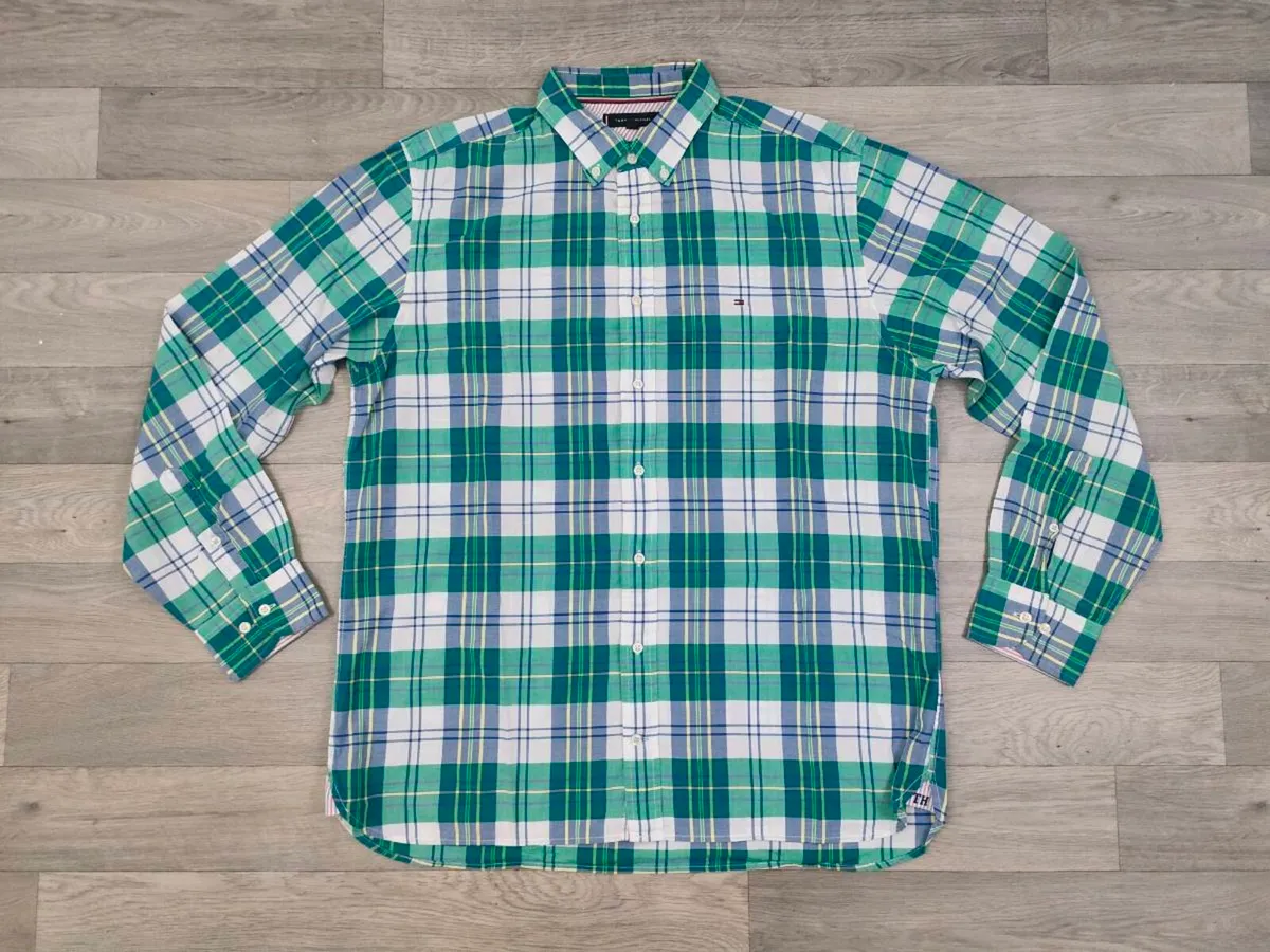 Tommy Hilfiger Button Down Check Shirt Mens XL - Image 1
