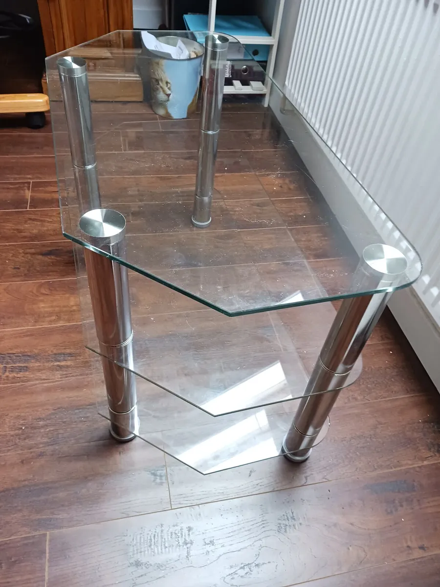 TV tables - Image 3