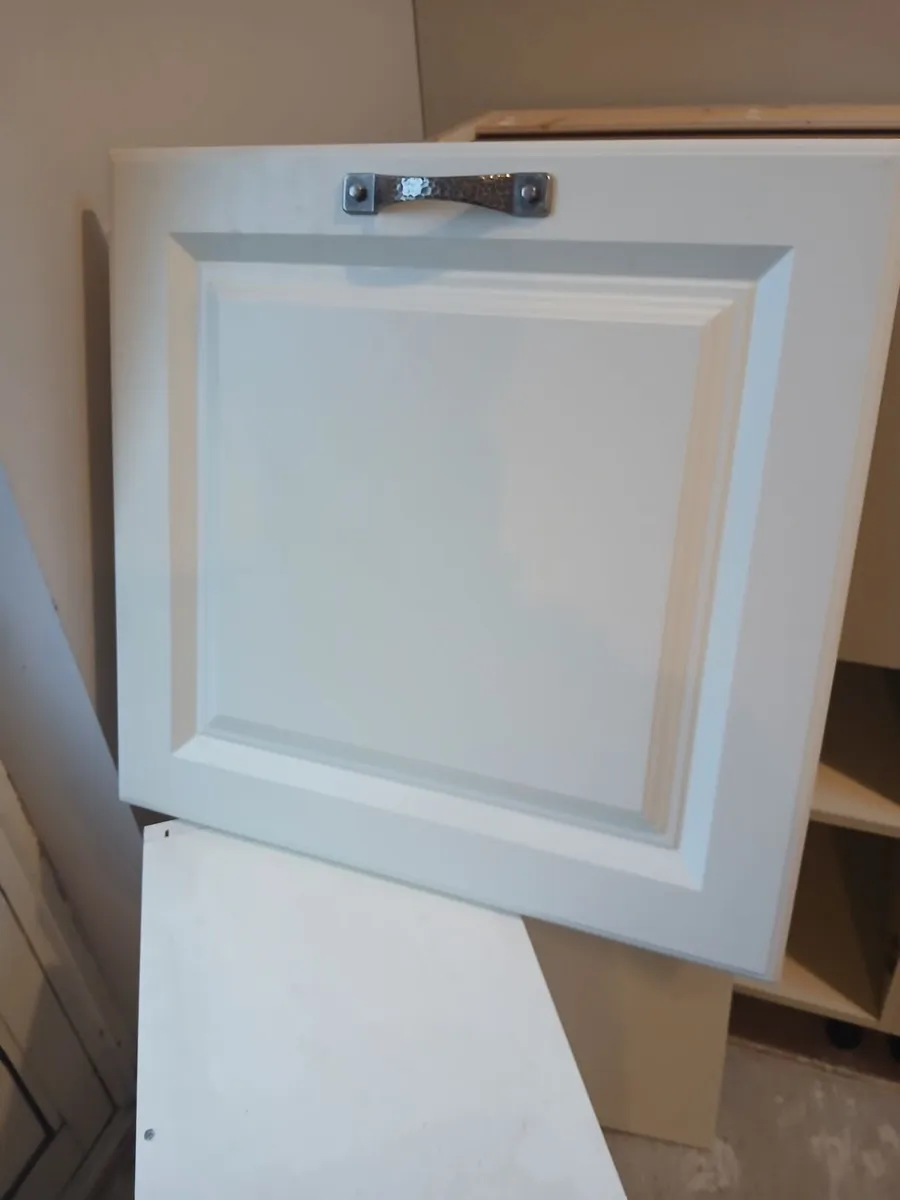 Kitchen Extractor - Image 4