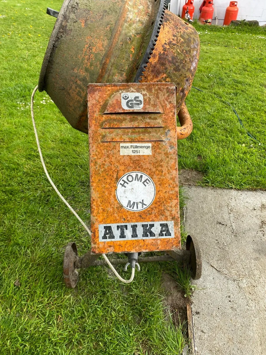 Cement mixer - Image 3