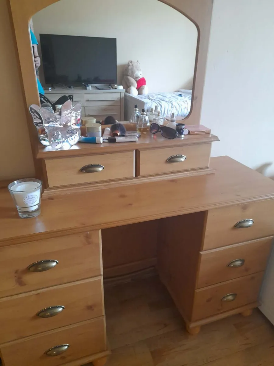 Dressing table - Image 3