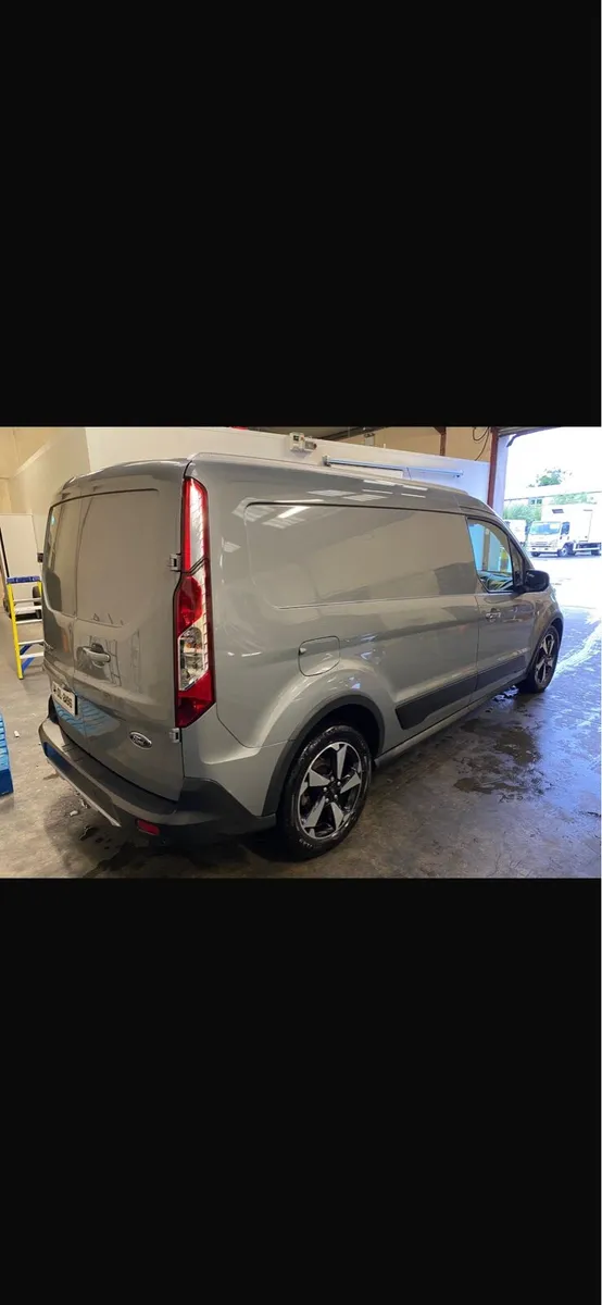 2021 Ford Transit Connect Auto (LWB) - Image 3