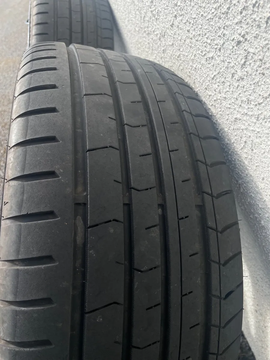 19” Alloy Wheels - Image 3