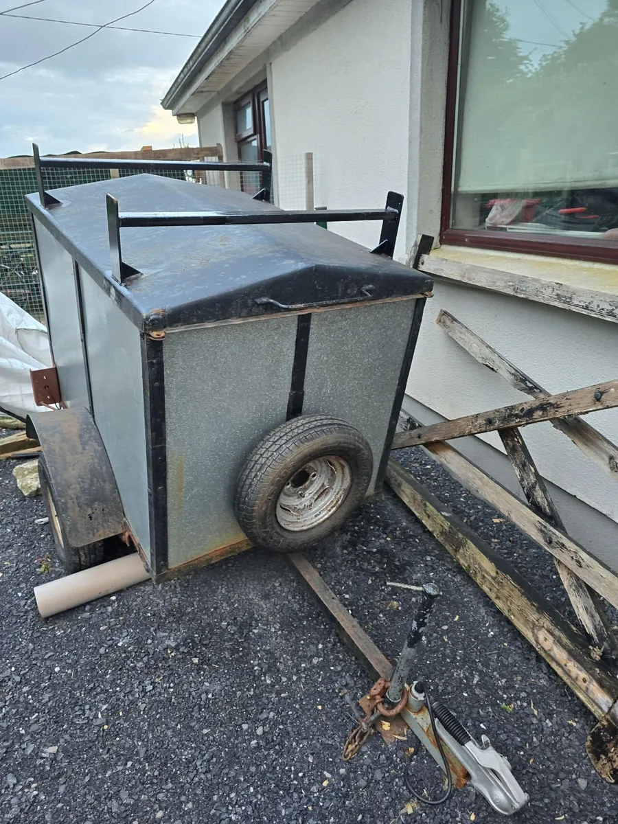 Camping trailer - Image 4