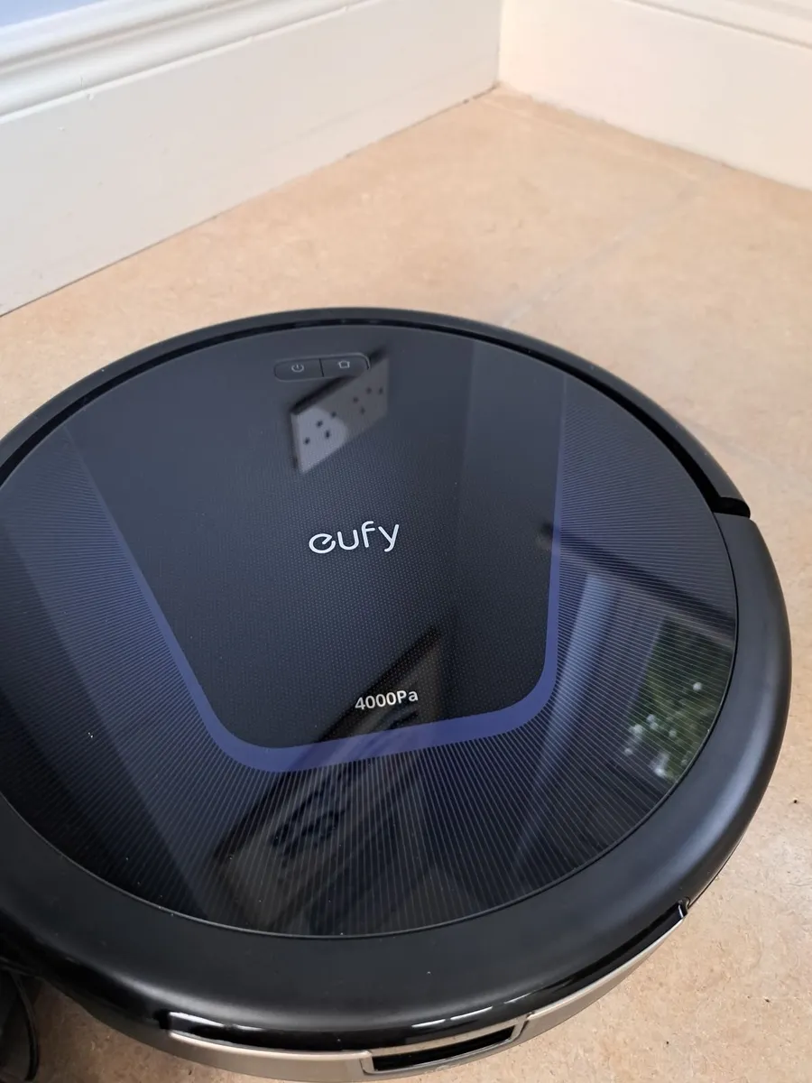 Eufy Robot Vaccum Cleaner As New Condition - Image 1