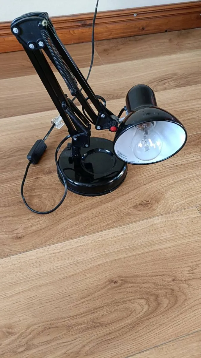 Desk lamp - Image 1