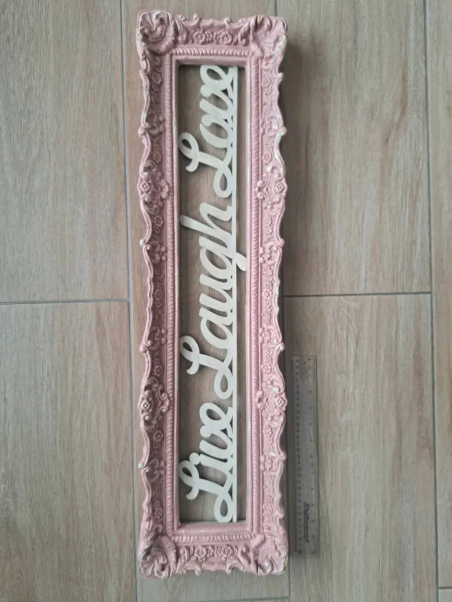 Wall art - Image 1