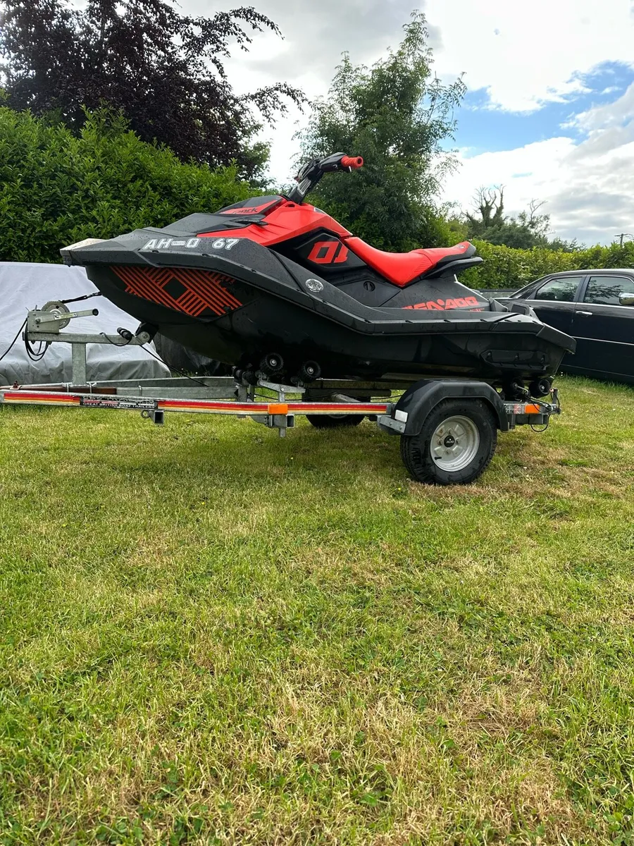 2021 Seadoo Spark Trixx LOW HOURS - Image 1